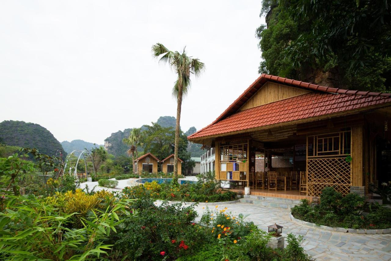 Hoanglong Riverside Homestay نينه بينه المظهر الخارجي الصورة