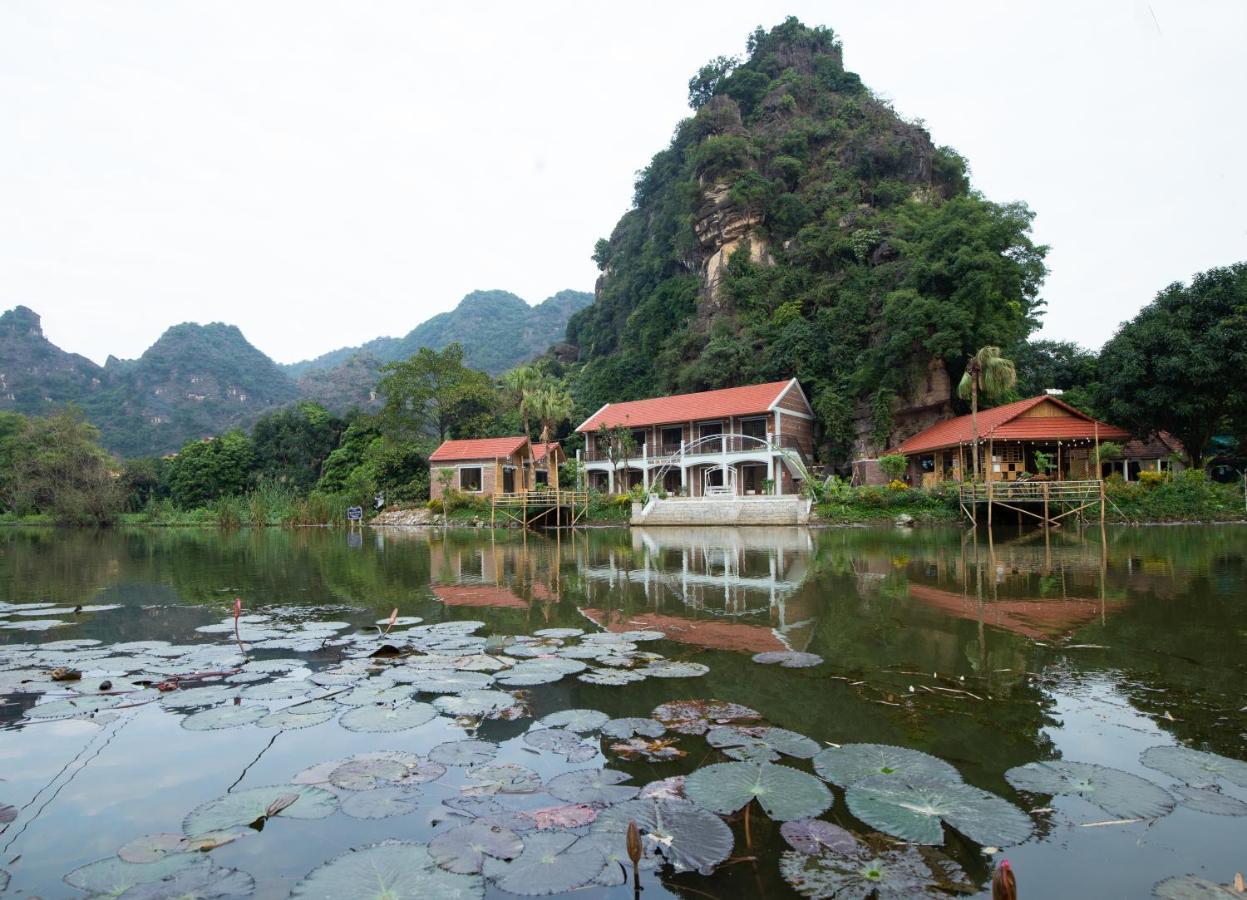 Hoanglong Riverside Homestay نينه بينه المظهر الخارجي الصورة