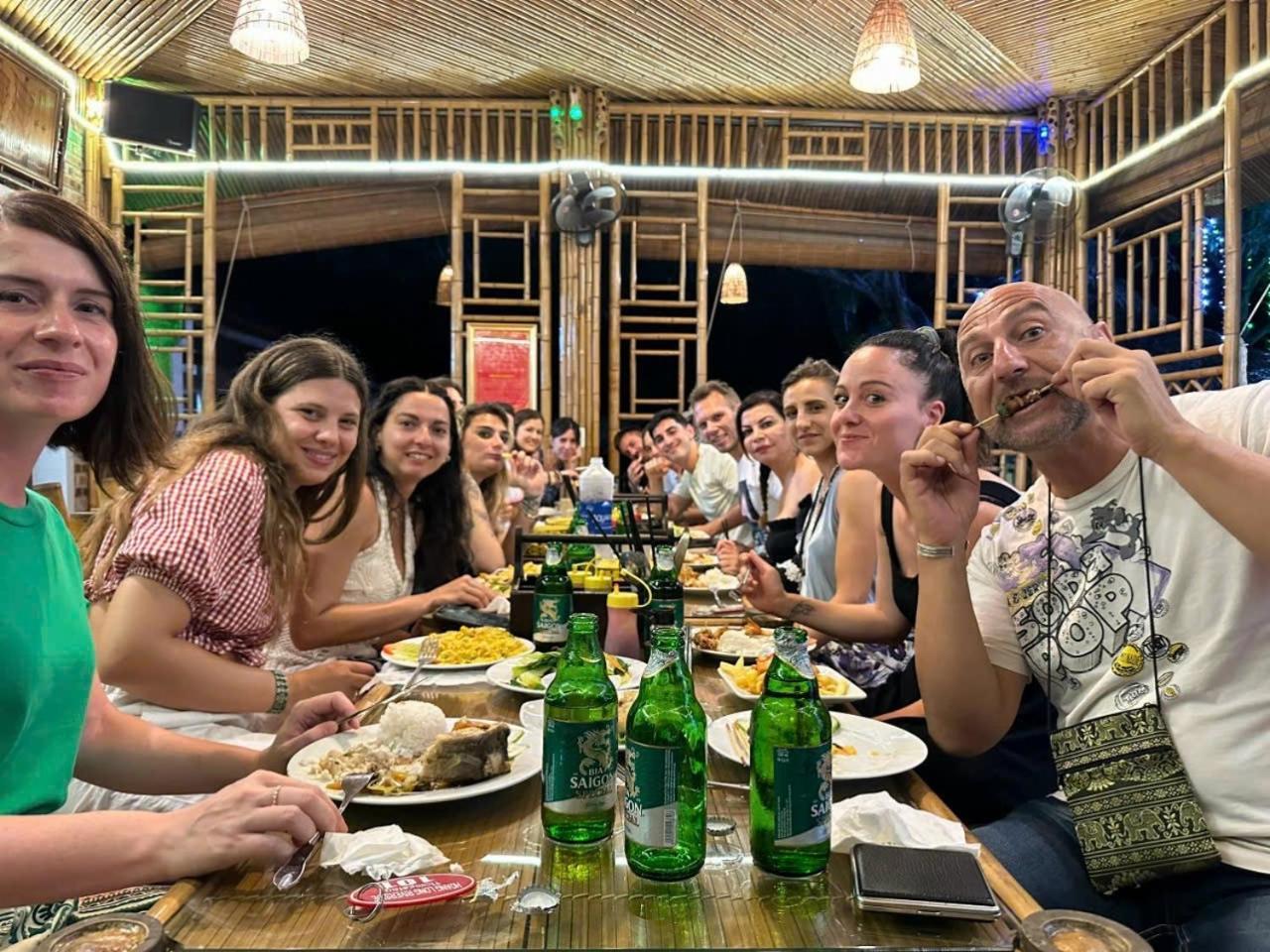 Hoanglong Riverside Homestay نينه بينه المظهر الخارجي الصورة