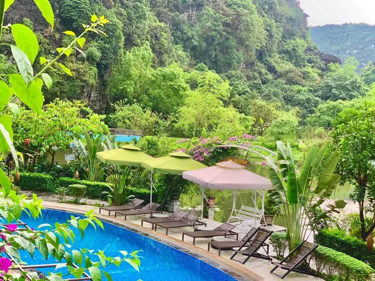 Hoanglong Riverside Homestay نينه بينه المظهر الخارجي الصورة